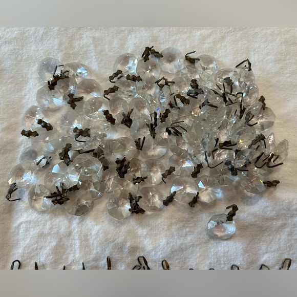 600 Vintage Octagon Crystals with Bronze Connectors - Picture 6 of 6
